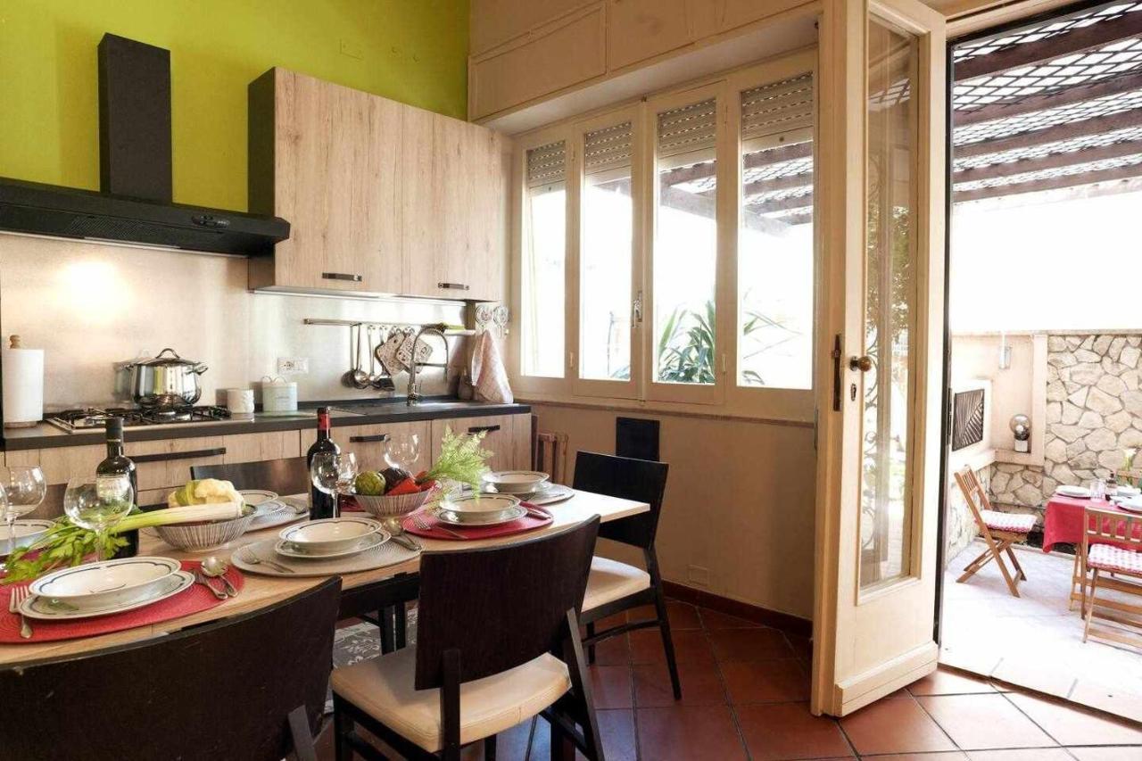 Elegante Villa Lu Centro Citta Con Parcheggio Cagliari Zewnętrze zdjęcie